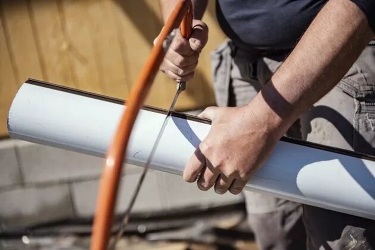Cut the Gutter Based on Your Measurements